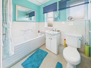 Photo 9- click for photo gallery